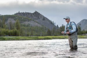 Discover the essentials of seasonal fly fishing. Learn how to adjust your strategies, gear, and techniques for optimal results in every season, from spring to winter. Men